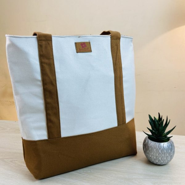 Brown & White Designed Canvas Shoulder Bag - Image 3